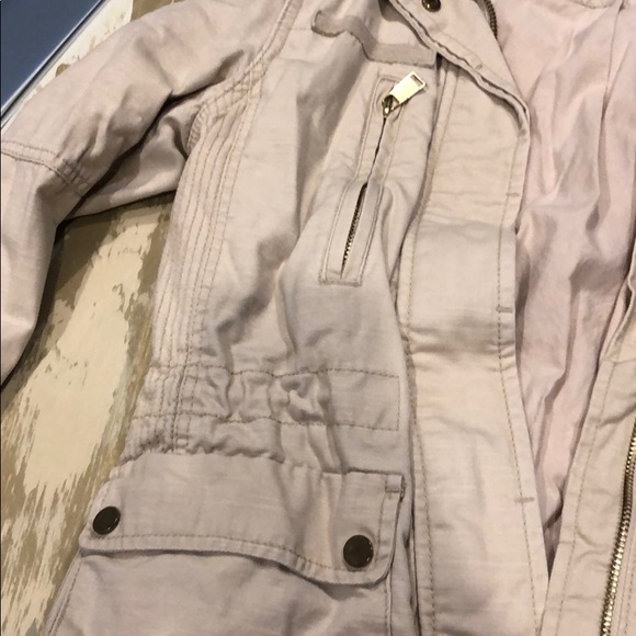 Jacket - Picture 2 of 4